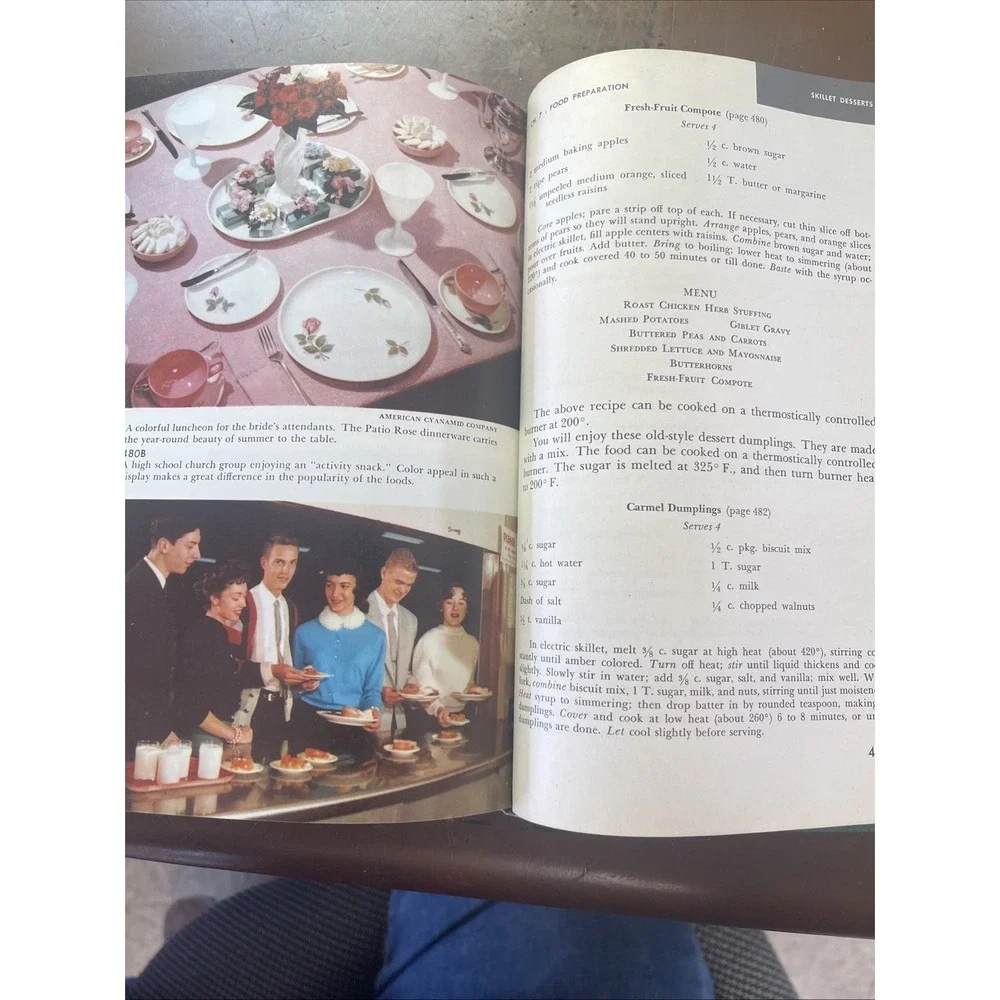 MEALTIME‎ Bess V Oerke Vintage 1960 Cookbook And Educational Book